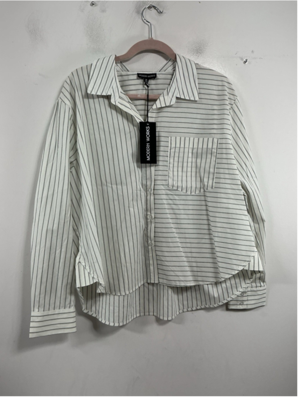 Womans NWT Modern Works Long Sleeve Button Up Blouse XL White Black Stripe